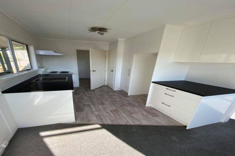 Photo of property in 1/73 Spinella Drive, Bayview, Auckland, 0629