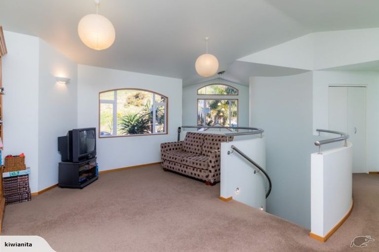 Photo of property in 22 Riverview Place, Waipu, 0582