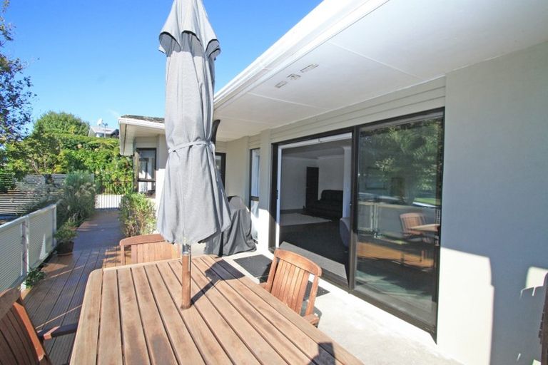 Photo of property in 32 Branch Road, Highlands Park, New Plymouth, 4312