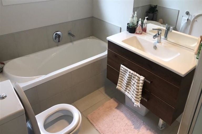 Photo of property in 7 Richardson Road, Omokoroa, 3114