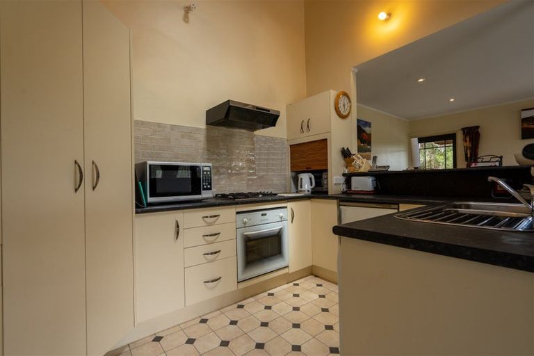 Photo of property in 55 Rigden Road, Opua, 0272