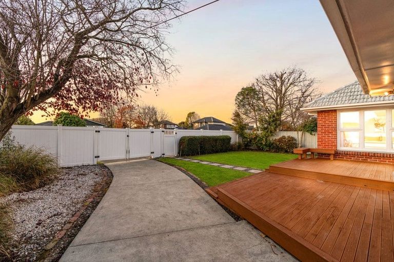 Photo of property in 102 Briggs Road, Shirley, Christchurch, 8052