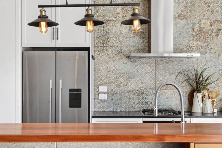 Photo of property in 13 Isthmus Place, Lake Hawea, Wanaka, 9382