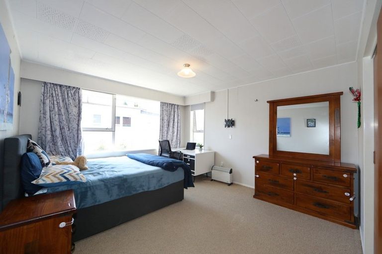 Photo of property in 220a Wolseley Street, Mayfair, Hastings, 4122