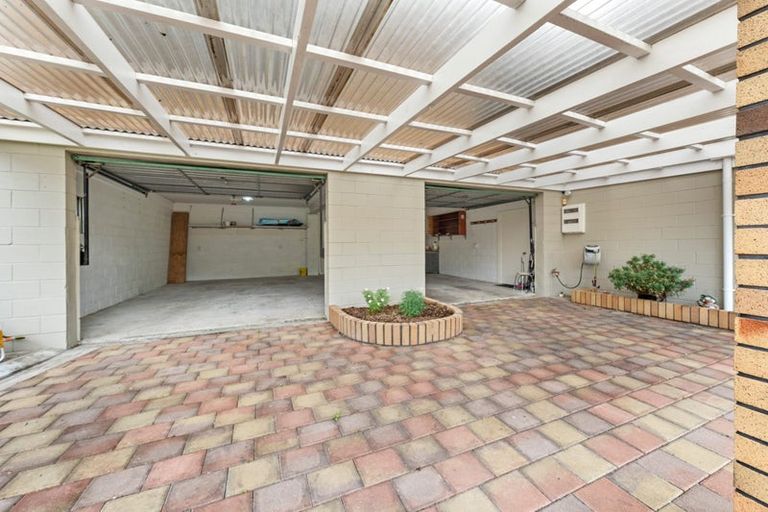 Photo of property in 5 Whakapaki Street, Urenui, 4375