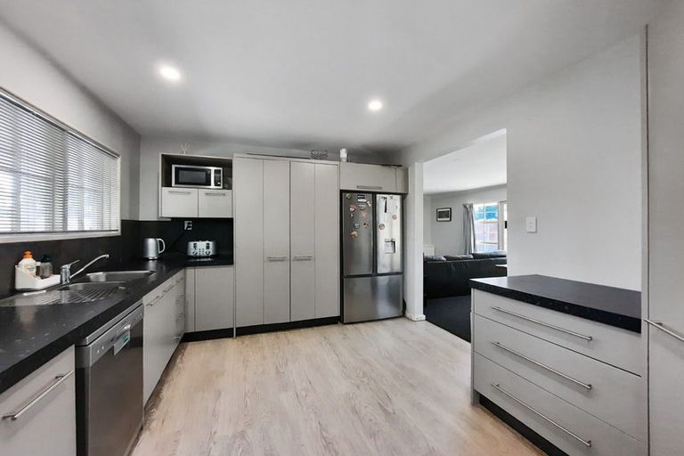 Photo of property in 70 Maidstone Road, Ilam, Christchurch, 8041