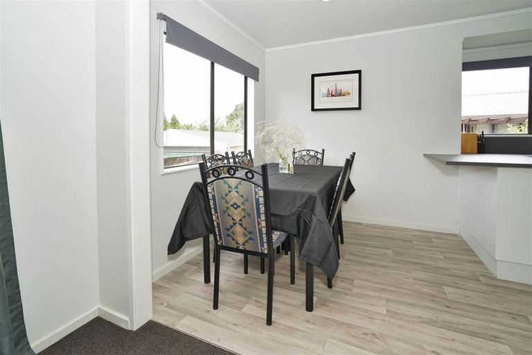 Photo of property in 1/15 Bartholomew Drive, Nawton, Hamilton, 3200