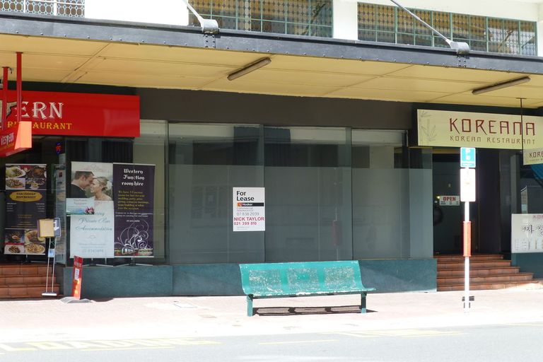 Photo of property in 5 Collingwood Road, Waiuku, 2123