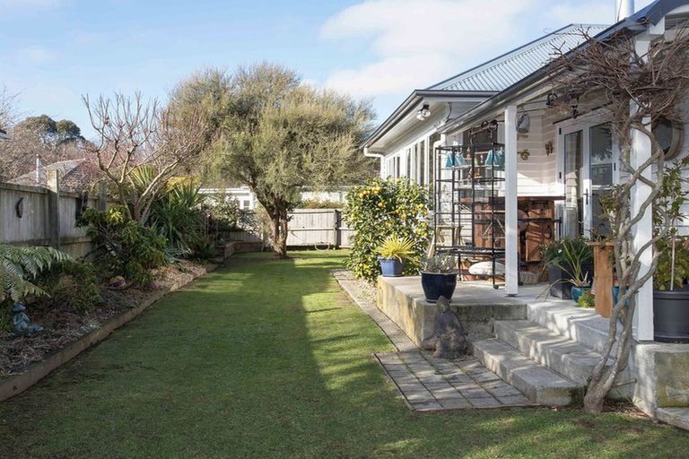Photo of property in 21 Newbery Street, Opawa, Christchurch, 8023