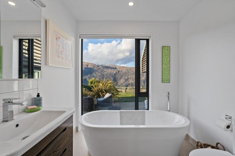 Photo of property in 157 Gibbston Back Road, Gibbston, Queenstown, 9371