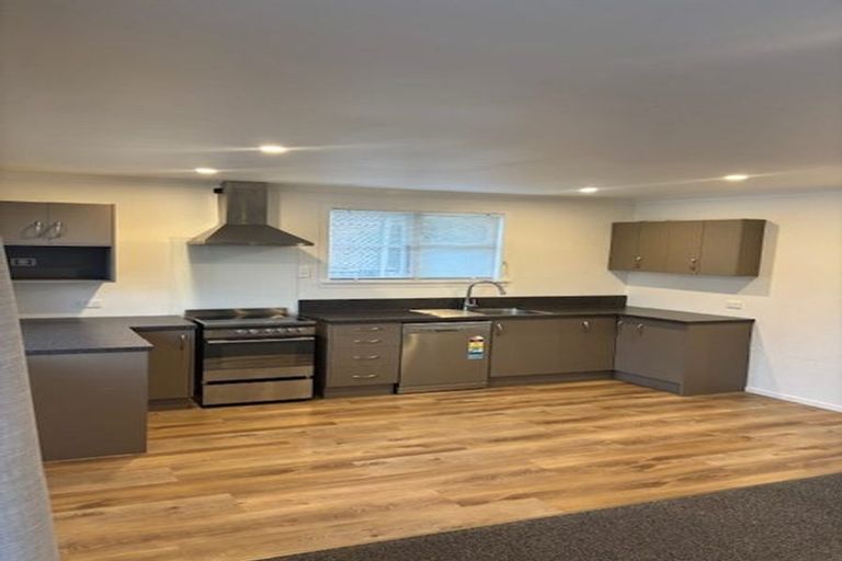 Photo of property in 35 Railway Road, Bunnythorpe, Palmerston North, 4478