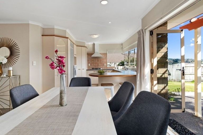 Photo of property in 27 Elderton Avenue, Pyes Pa, Tauranga, 3112