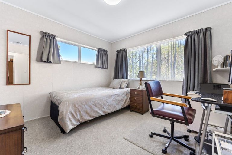 Photo of property in 130q Lakeside Drive, Orewa, 0931