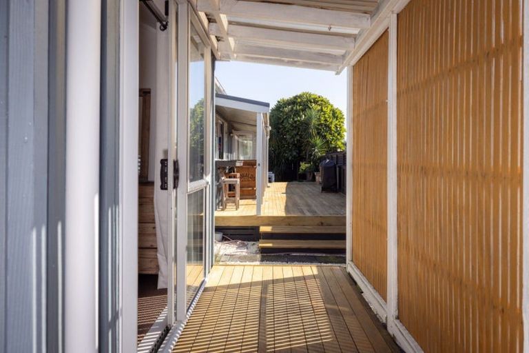 Photo of property in 32 Webb Place, Papamoa Beach, Papamoa, 3118