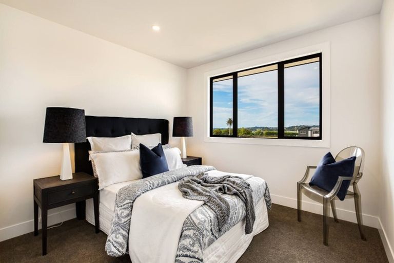 Photo of property in 17 Te Hoiere Street, Aotea, Porirua, 5024