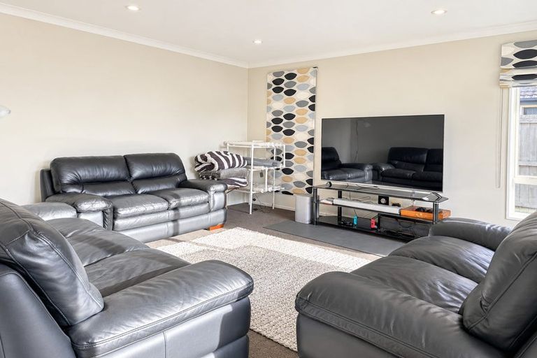 Photo of property in 82 Mcmahon Drive, Aidanfield, Christchurch, 8025