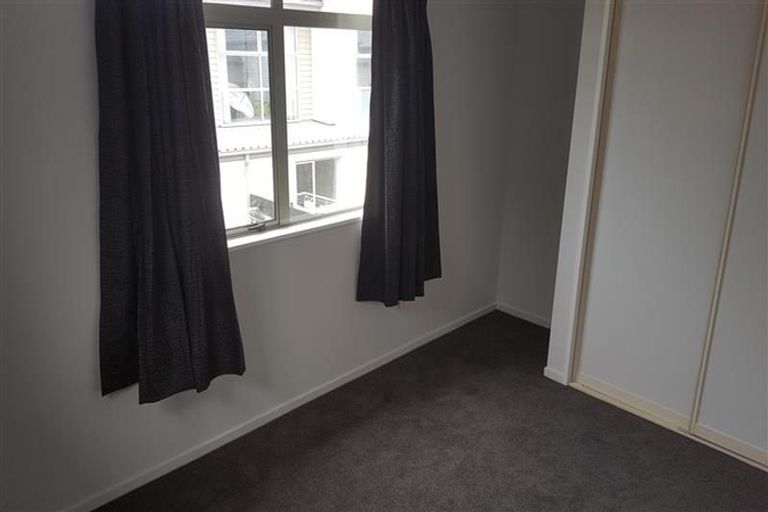 Photo of property in 2/105 Barbour Street, Waltham, Christchurch, 8011