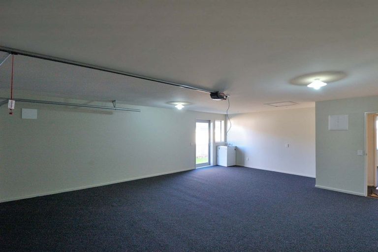 Photo of property in 2 Wearing Place, Kaiapoi, 7630