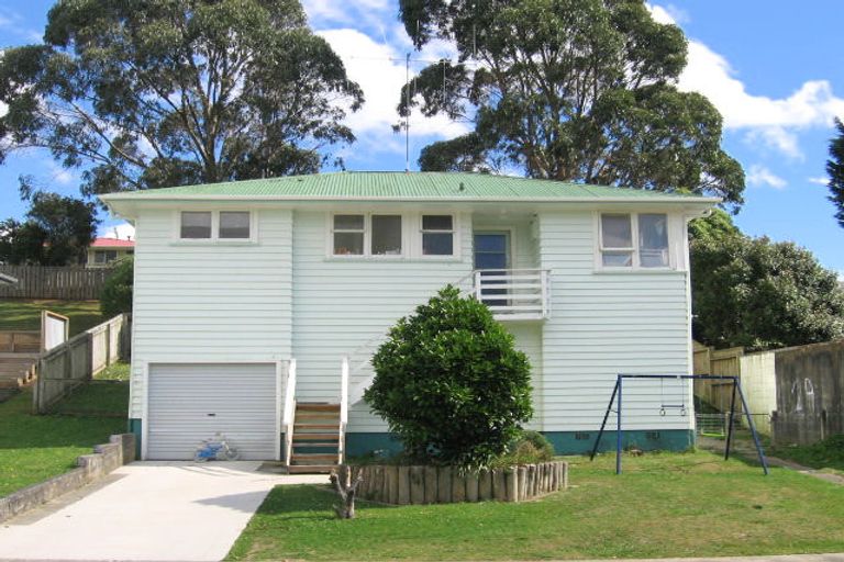 Photo of property in 29 Speargrass Grove, Timberlea, Upper Hutt, 5018