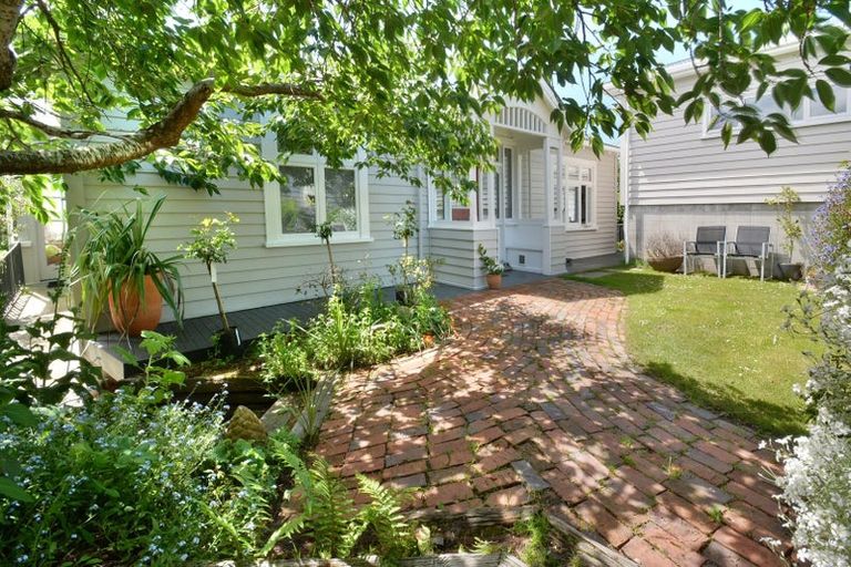 Photo of property in 16 Rewa Street, Musselburgh, Dunedin, 9013