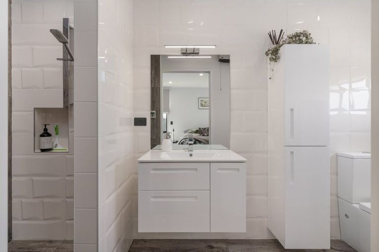 Photo of property in 5 Kawharu Street, Marshland, Christchurch, 8083