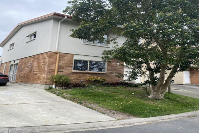 Photo of property in 7 Gina Avenue, Ranui, Auckland, 0612