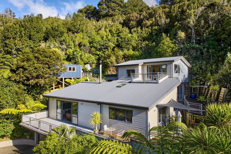 Photo of property in 22 Ngahere Street, Stokes Valley, Lower Hutt, 5019