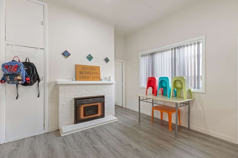 Photo of property in 15 Princes Street, Pukekohe, 2120