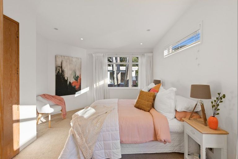 Photo of property in 7 Claude Road, Stanmore Bay, Whangaparaoa, 0932