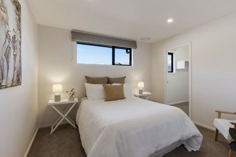 Photo of property in 12 Muster Road, Jacks Point, 9371