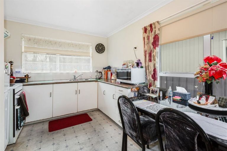 Photo of property in 146 Randwick Road, Moera, Lower Hutt, 5010