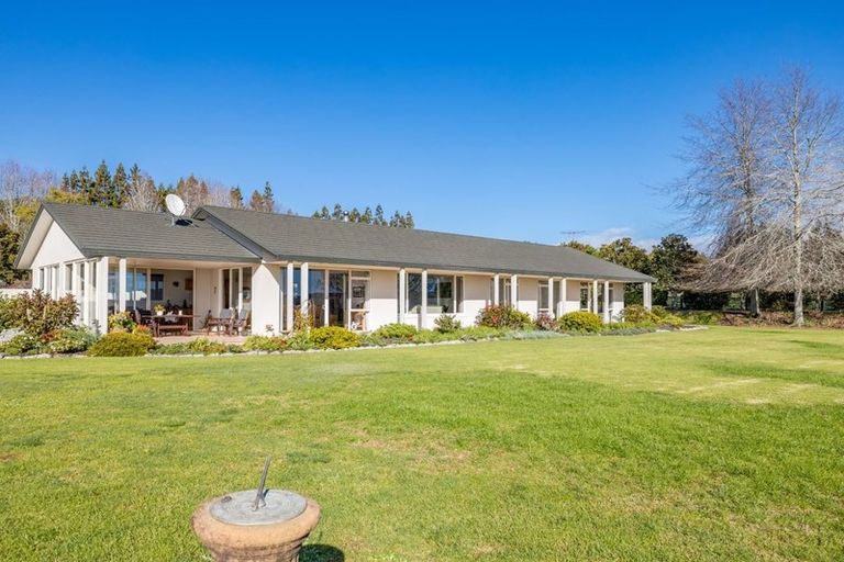 Photo of property in 403 Te Ahu Ahu Road, Waimate North, Kaikohe, 0472