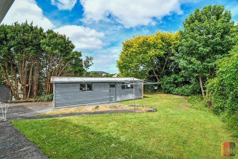 Photo of property in 11 Royal Arch Place, Rosehill, Papakura, 2113