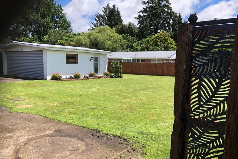Photo of property in 37 Martin Street, Utuhina, Rotorua, 3015