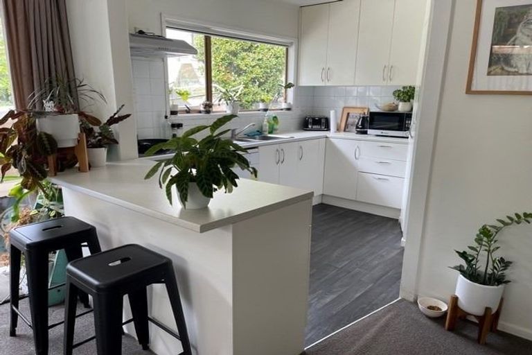 Photo of property in 3/17 Paris Place, Birkenhead, Auckland, 0626