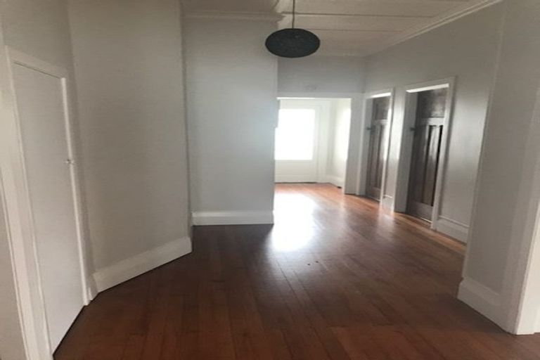 Photo of property in 55 Browns Road, Manurewa, Auckland, 2102