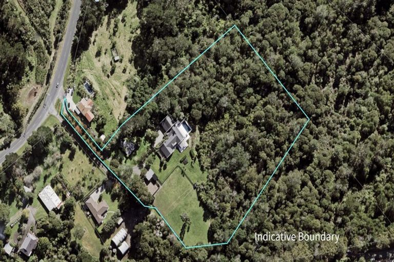 Photo of property in 37 Paremoremo Road, Lucas Heights, Auckland, 0632