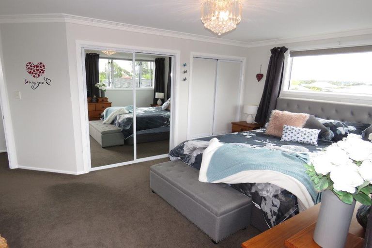 Photo of property in 23 Pine Crescent, Hargest, Invercargill, 9810