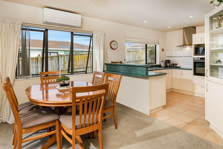 Photo of property in 23/197 Royal Road, Massey, Auckland, 0614