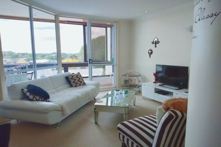 Photo of property in 5/18 Seddon Street, Pukekohe, 2120