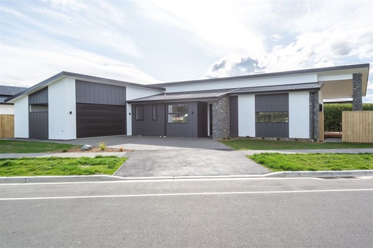 Photo of property in 23b Muirhill Street, Halswell, Christchurch, 8025