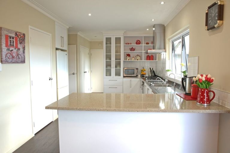 Photo of property in 19 Linklater Avenue, Bellevue, Tauranga, 3110