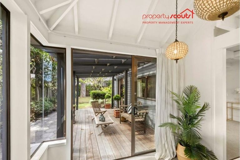 Photo of property in 32 Saint Columbans Grove, Boulcott, Lower Hutt, 5010