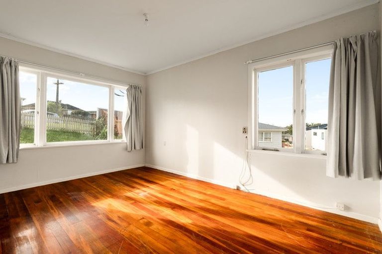 Photo of property in 31 Prangley Avenue, Mangere, Auckland, 2022