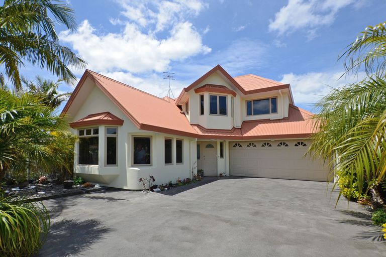 Photo of property in 1a Kotare Crescent, Maunu, Whangarei, 0110