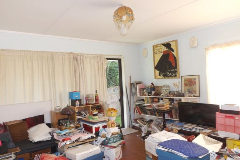 Photo of property in 14a Douglas Street, Levin, 5510