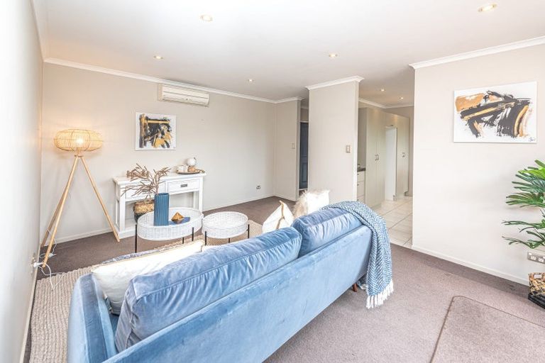 Photo of property in 64 Parkdale Drive, Aramoho, Whanganui, 4500