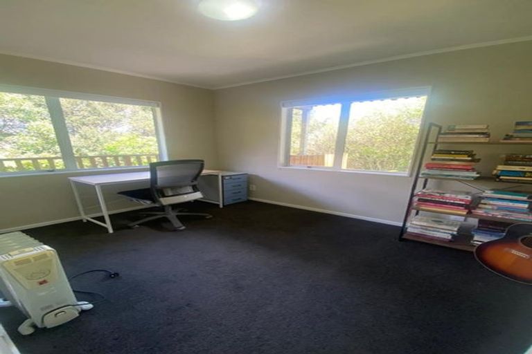 Photo of property in 60 Lord Street, Stokes Valley, Lower Hutt, 5019