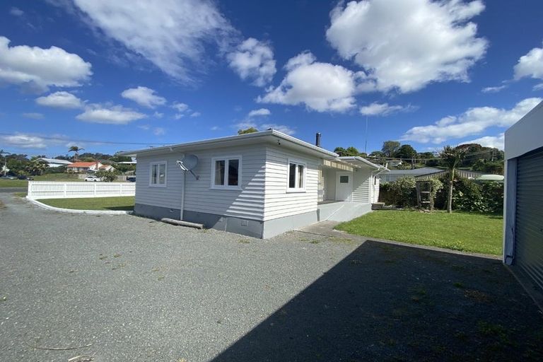 Photo of property in 5 Rawhiti Street, Morningside, Whangarei, 0110