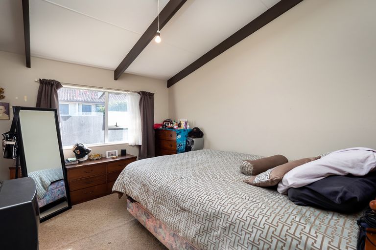 Photo of property in 295 Hendersons Road, Hoon Hay, Christchurch, 8025